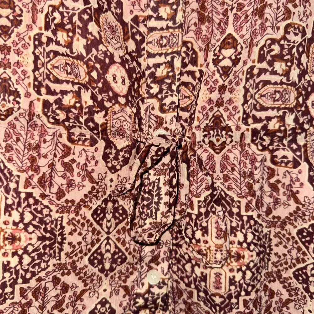 Madewell ornate medallion